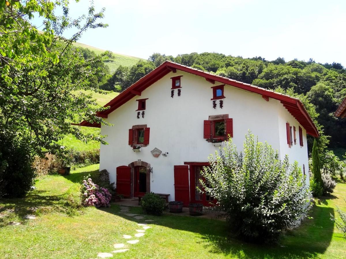 Chambres D'Hotes Idiartekoborda Saint-Étienne-de-Baigorry Exterior foto